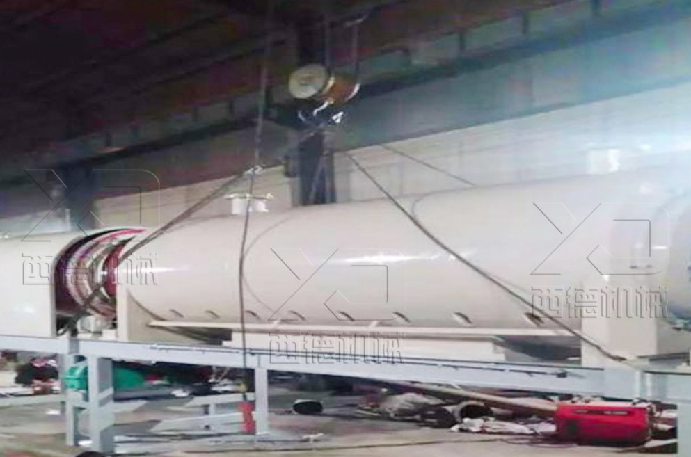 很高興能夠為您介紹一下生物質連續(xù)炭化爐。