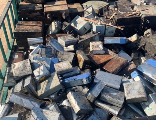 河南西德機(jī)械設(shè)備，廢鋰電池碎料碳化煙氣處理：燃燒裝置與噴淋塔構(gòu)建高效凈化系統(tǒng)